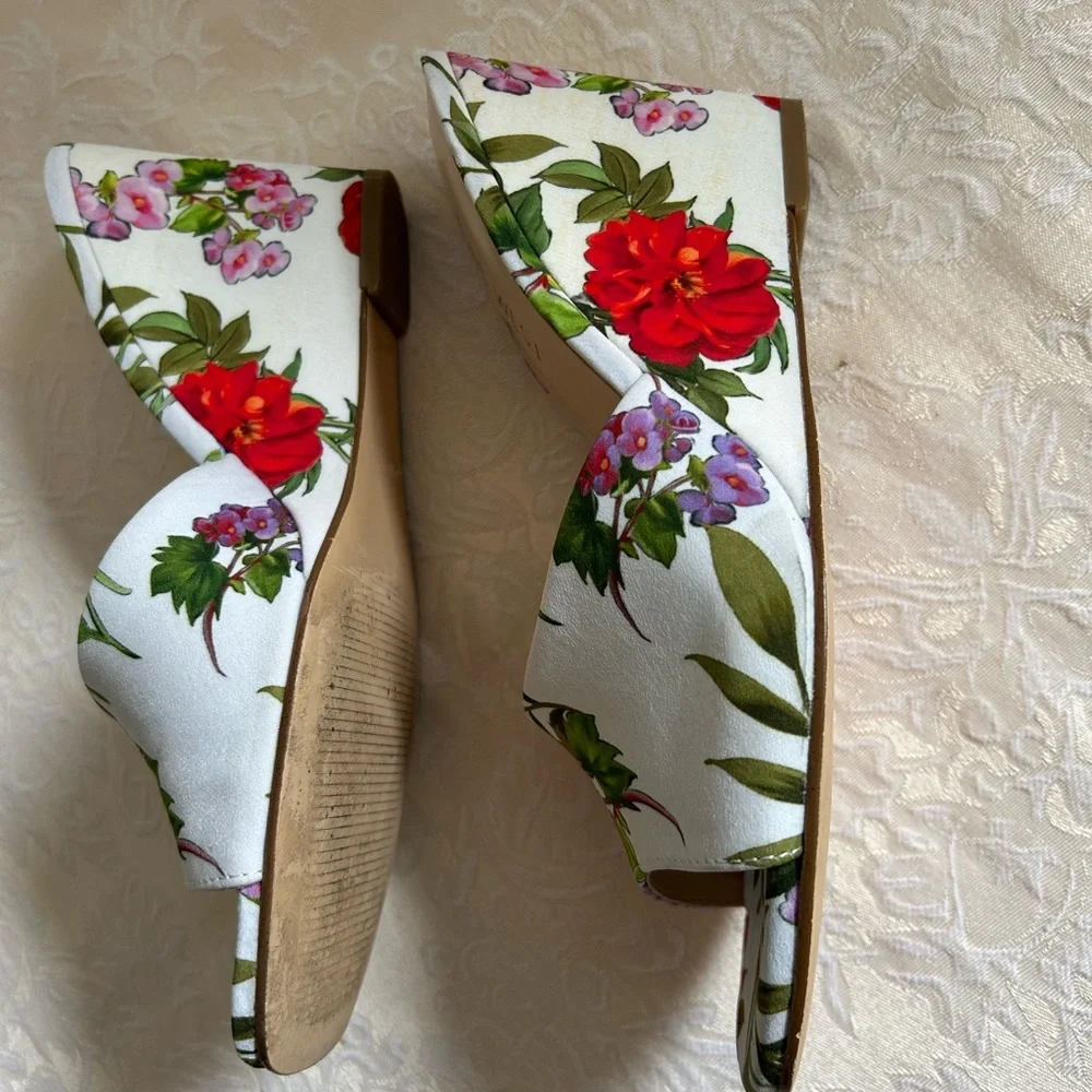 Nine West Women's Floral Wedges - White and Green - Picture 3 of 6